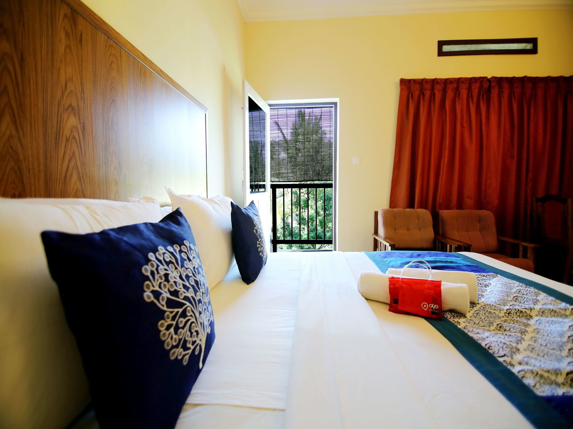 Oyo 2887 Hotel Sn International Kumily Экстерьер фото